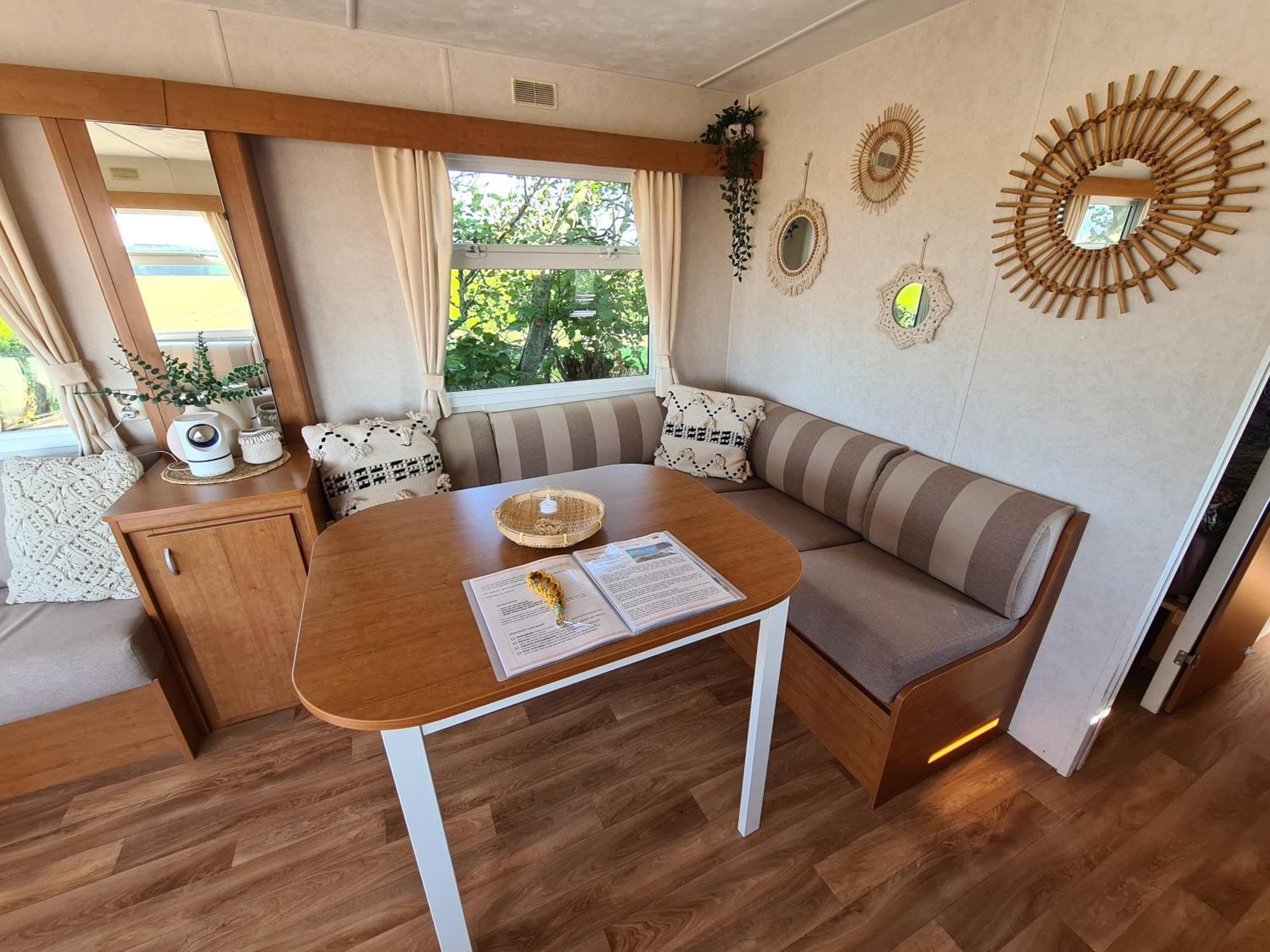 Chalet 'Como La Flor' Julianadorp Flowerfields Overview! 外观 照片