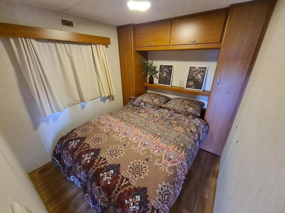 Chalet 'Como La Flor' Julianadorp Flowerfields Overview! 外观 照片
