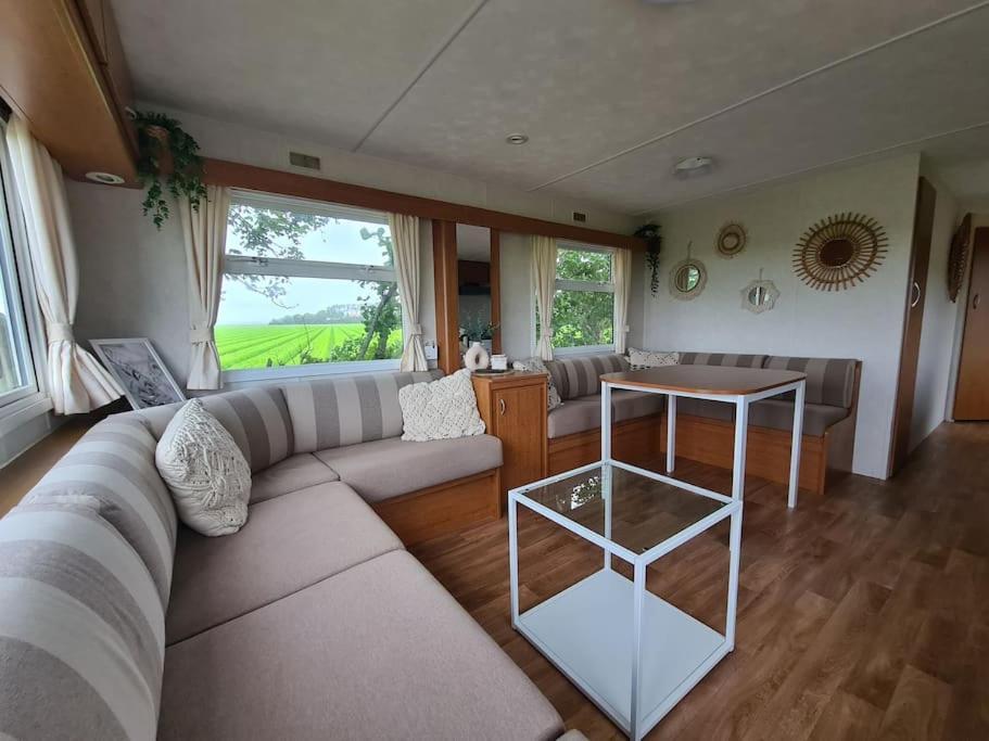 Chalet 'Como La Flor' Julianadorp Flowerfields Overview! 外观 照片